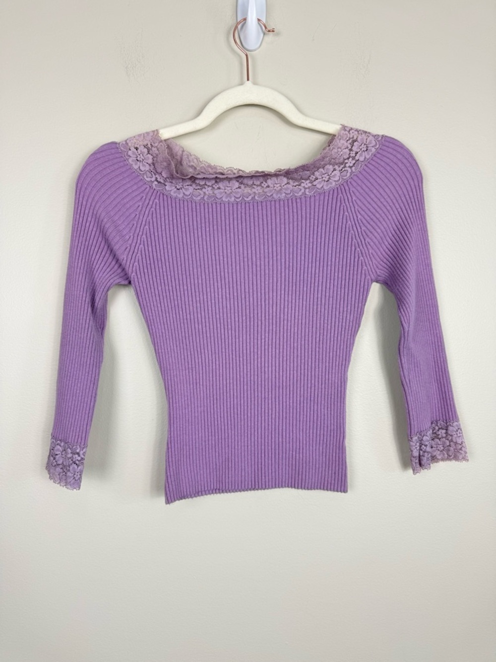 Coppy Key Lace Off the Shoulder Top Medium Y2K Lilac Ribbed Lace-Trim Knit